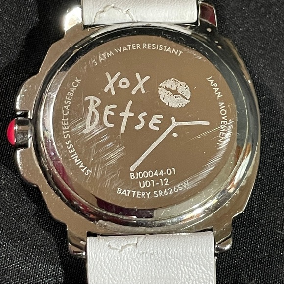 Betsey Johnson watch - Picture 2 of 6